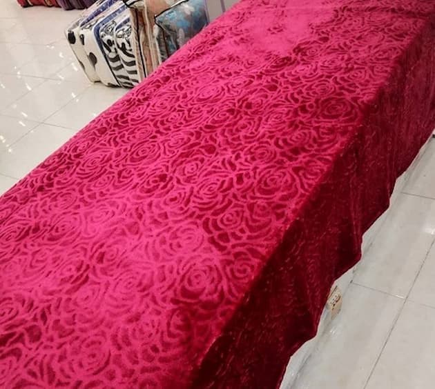 تصویر 2 از خرید پتو گلبافت فلورا با بهترین قیمت فروش انواع پتو مسافرتی و خانگی